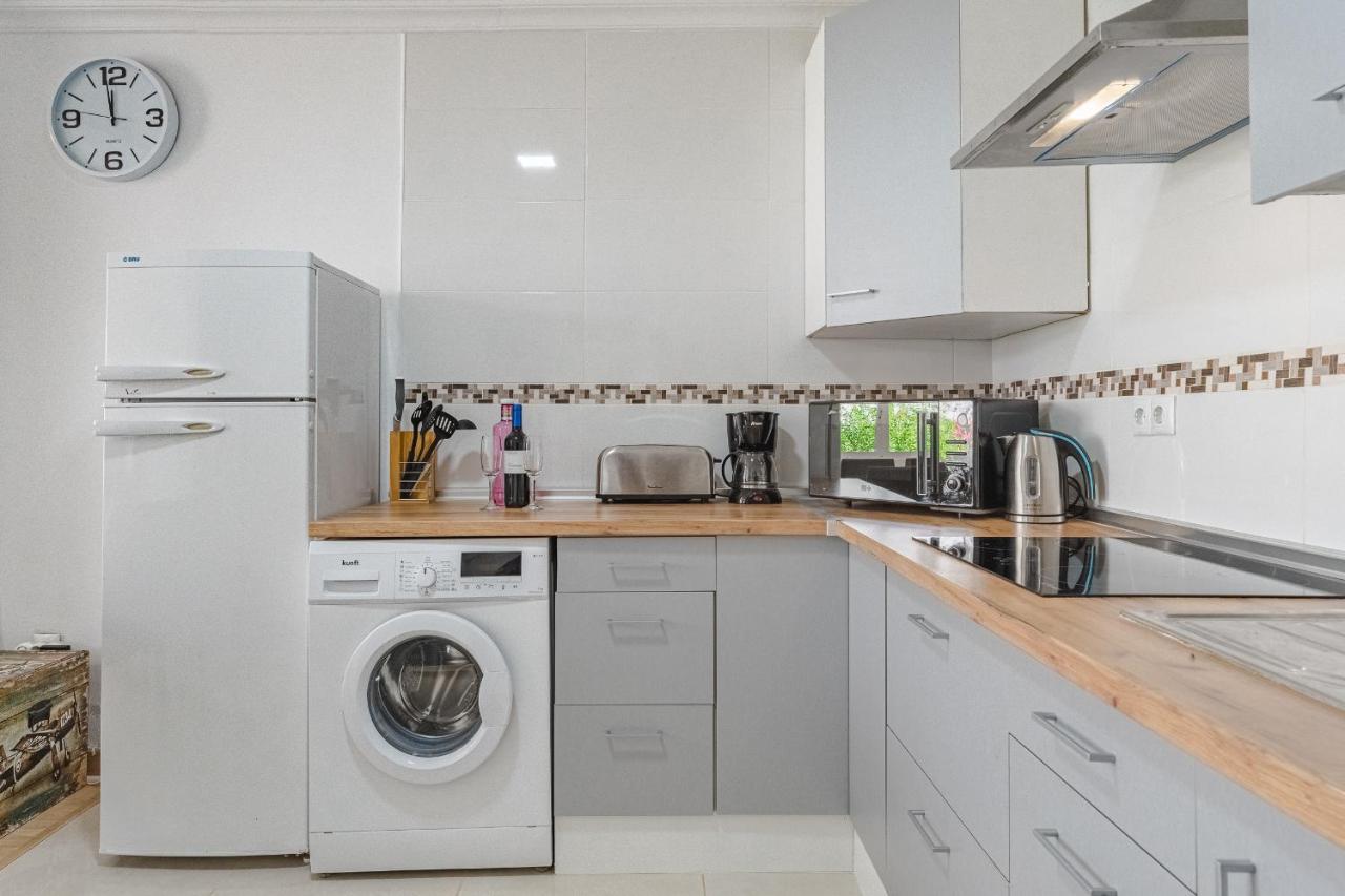 Apartamento Estudio Cantabrico - By Feel Your Holidays Costa Del Silencio Buitenkant foto